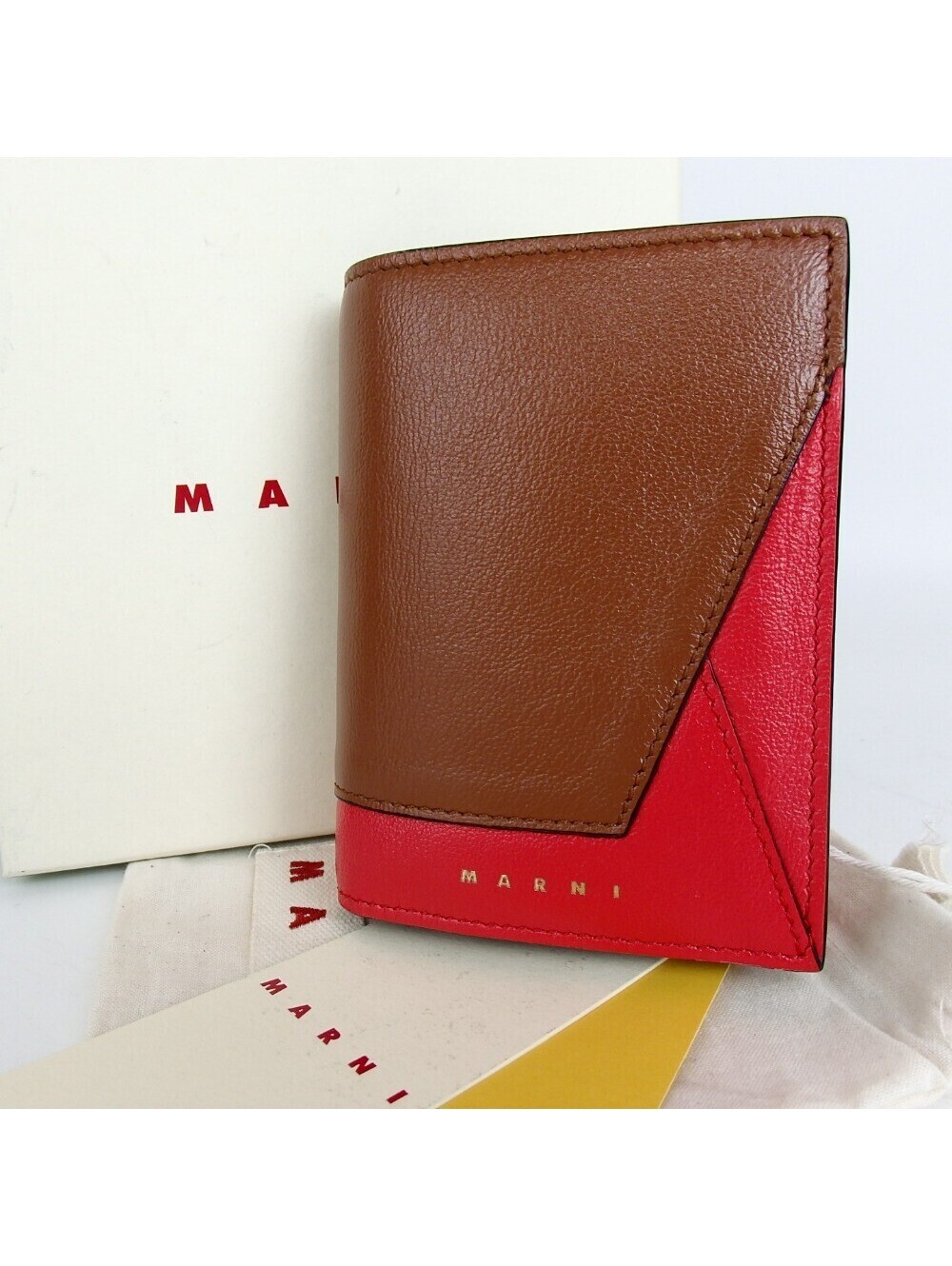Authentic MARN Bifold Wallet Leathe[Used]